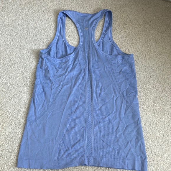 Lululemon Women's Blue Racerback Tank Top 6 - Picture 1 of 4